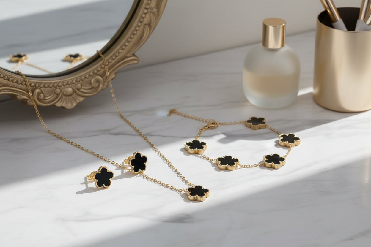 Five clover petal flower bracelet