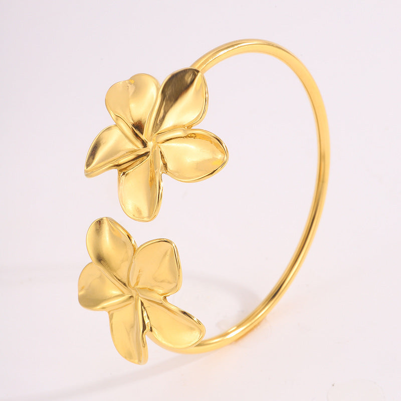 Flower bracelet