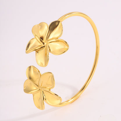 Flower bracelet