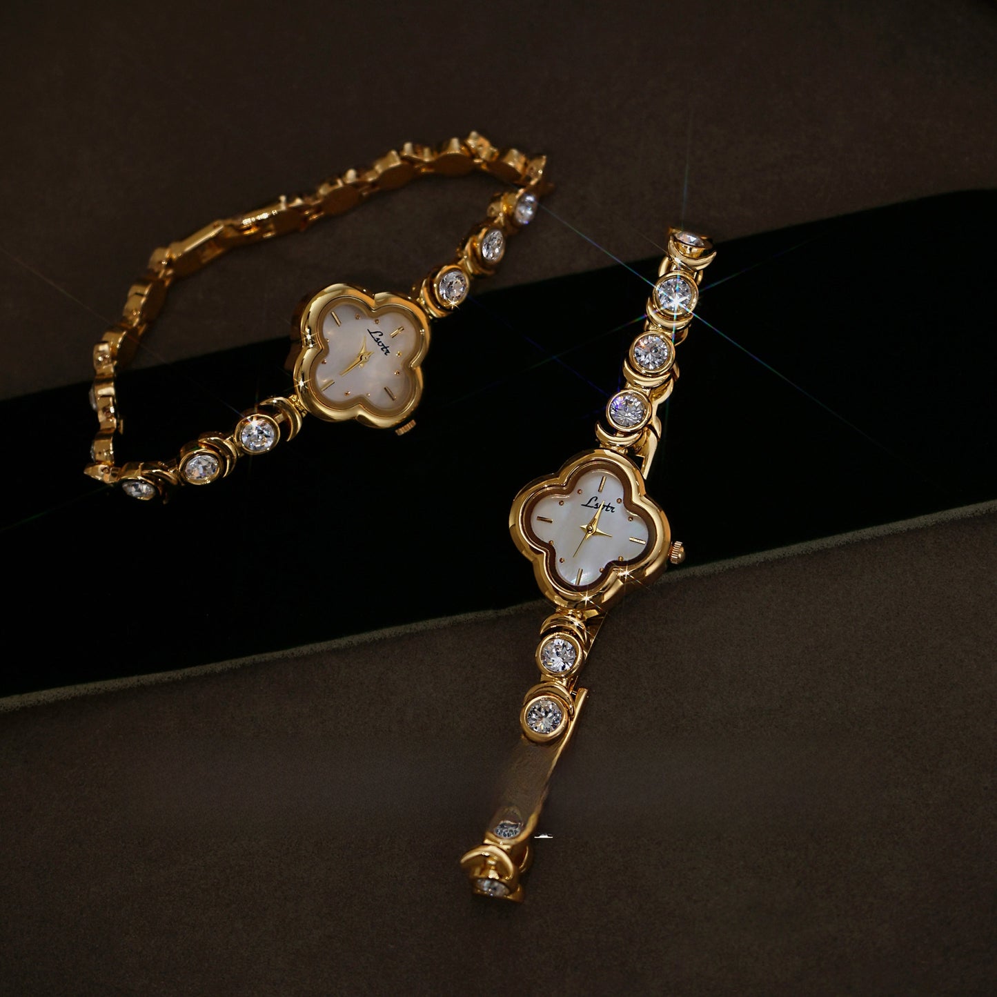 Four-Leaf Clover Diamond Bracelet Watch Women