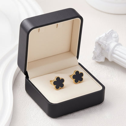 Five clover petal flower bracelet